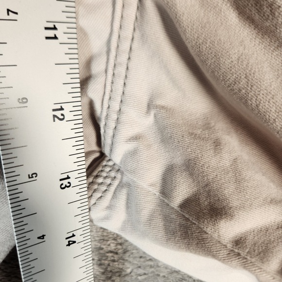 Lee Cargo Shorts Men's 42X11 Beige Dungarees Wyoming Cotton Khaki - Picture 3 of 12